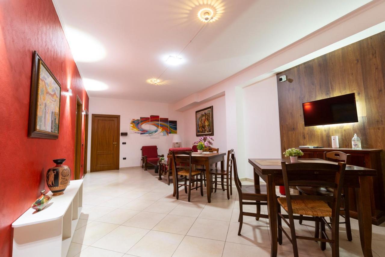 Pompei Luxury Rooms Luaran gambar