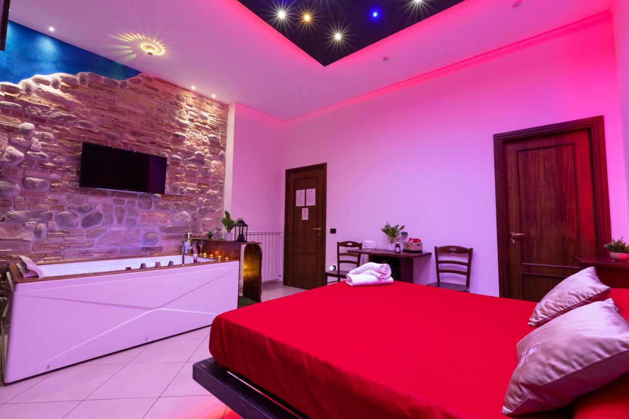 Pompei Luxury Rooms Luaran gambar