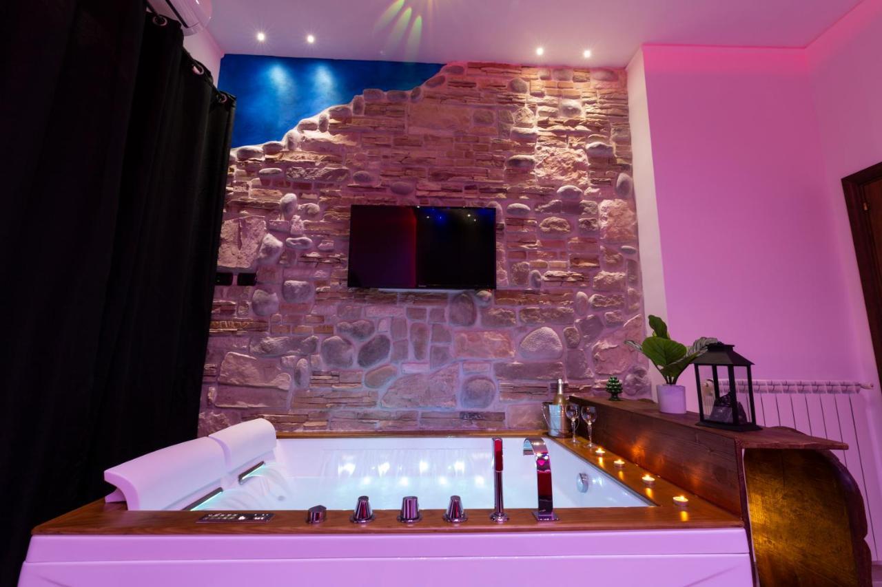 Pompei Luxury Rooms Luaran gambar