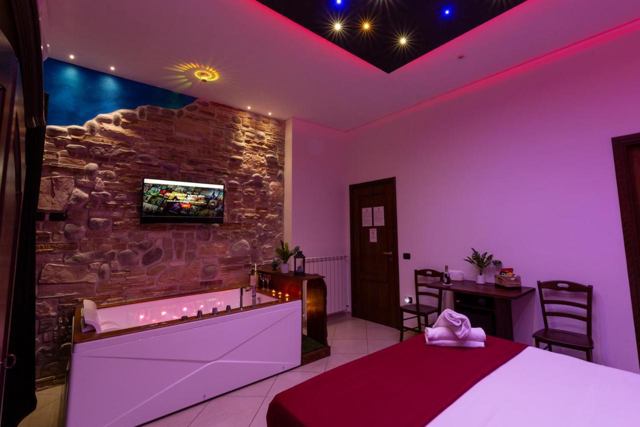 Pompei Luxury Rooms Luaran gambar